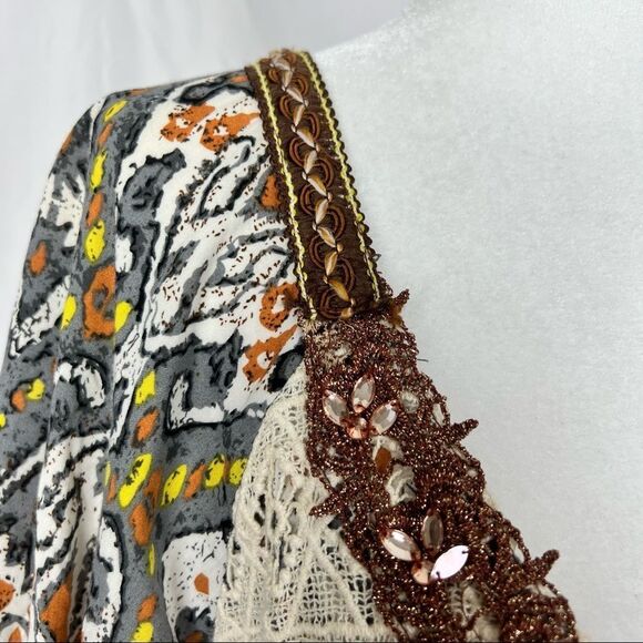 BKE Buckle Lace Over Lay Bohemian 3/4 Sleeve Top Womens Size Large - Picture 11 of 16